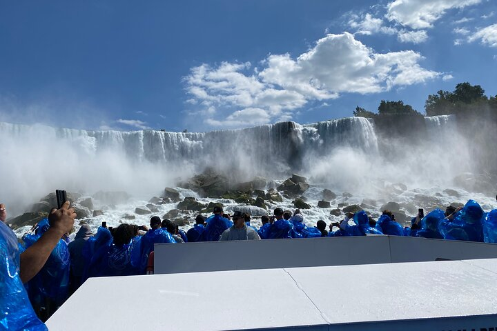 At the base of the thundering American Falls
